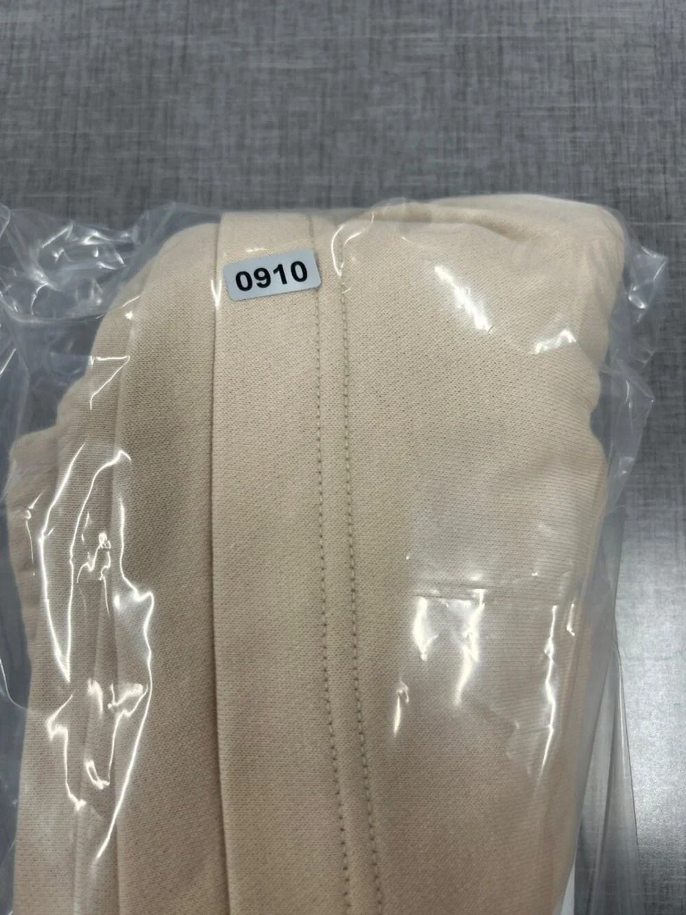 NWT Kids Large Nike Beige Sweat Shorts Elastic Waist Logo Athleisure